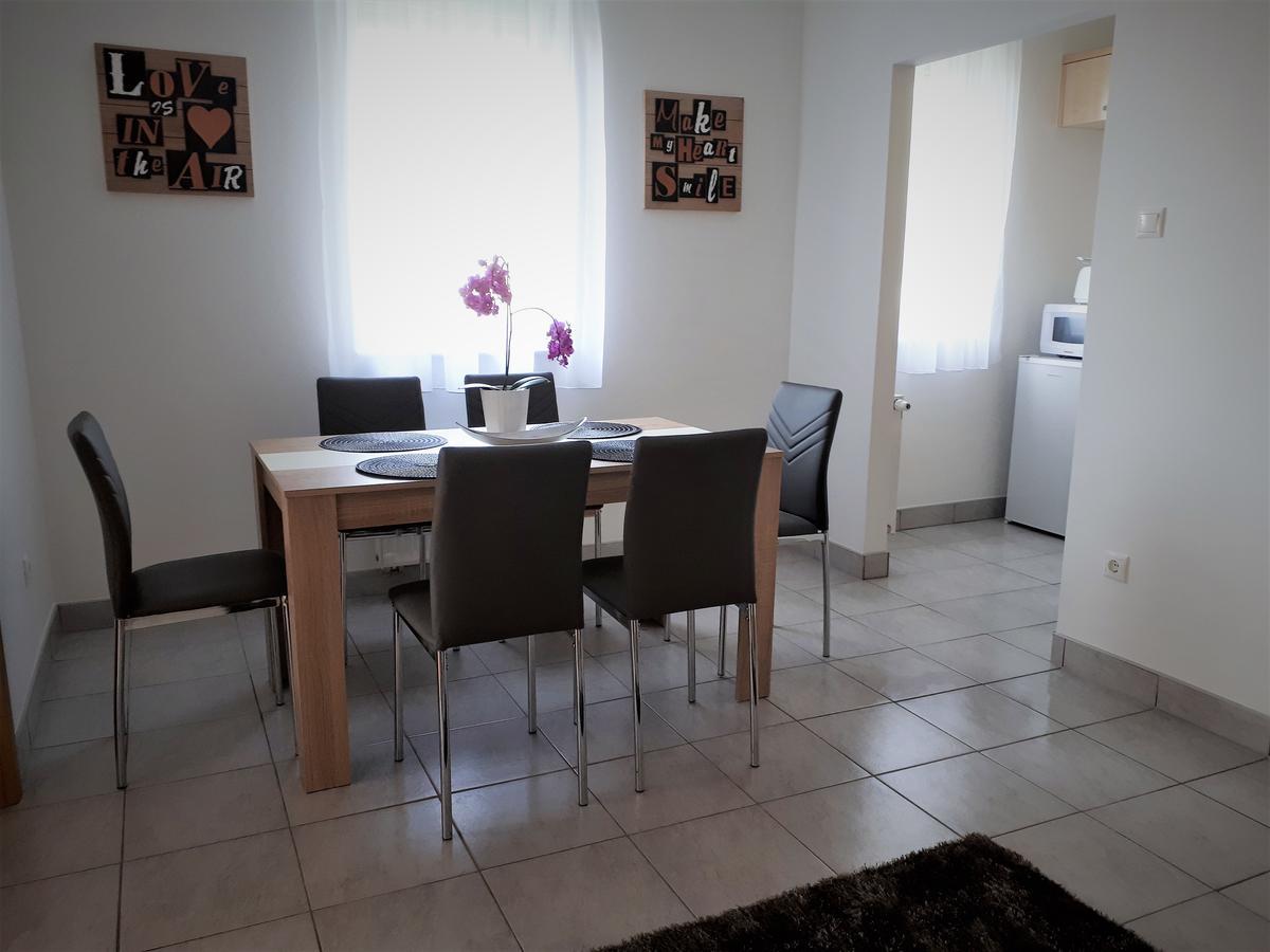 Hanna Apartman Bük エクステリア 写真