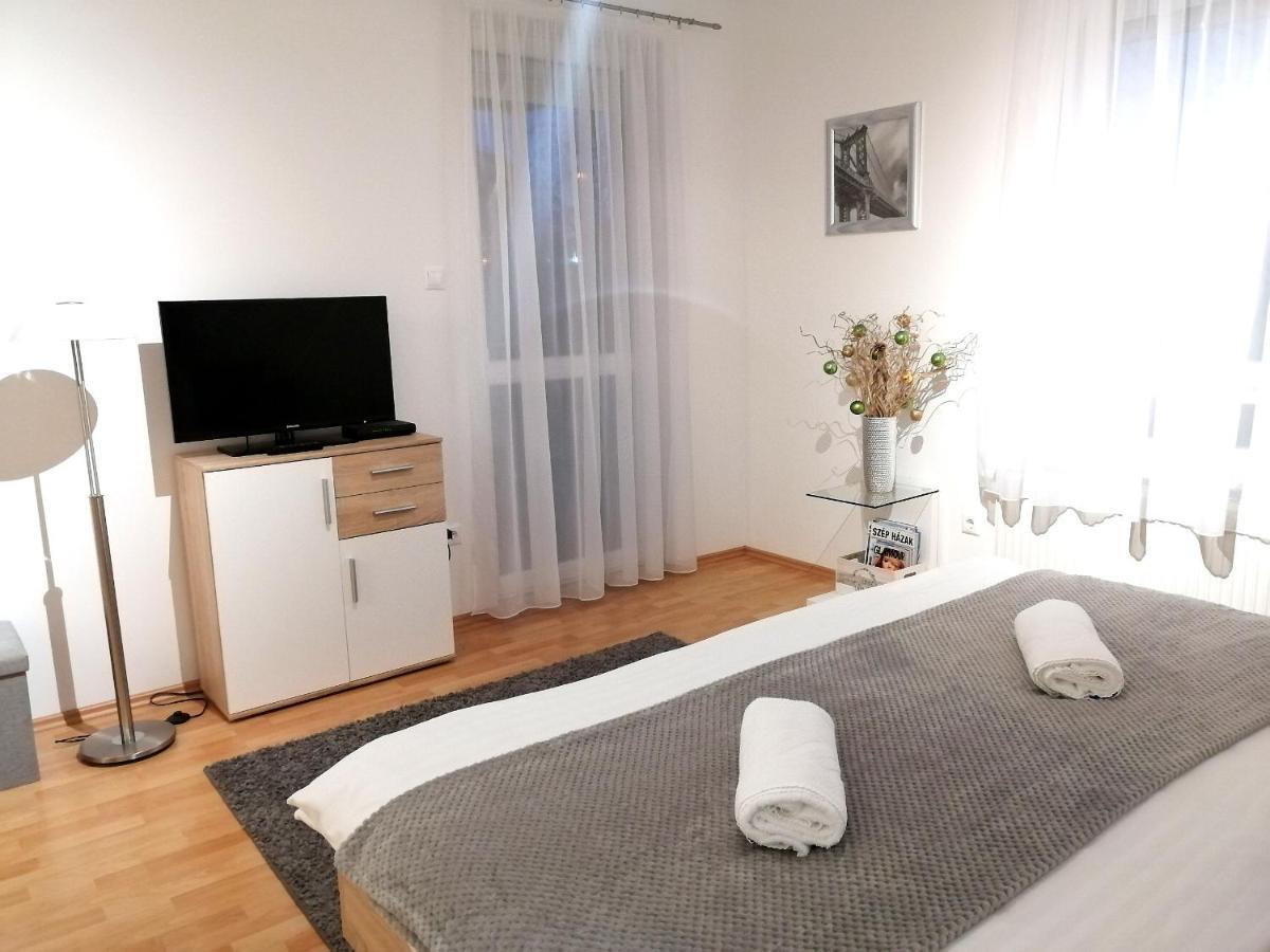 Hanna Apartman Bük エクステリア 写真